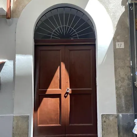 Giuliani * Península Sorrentina